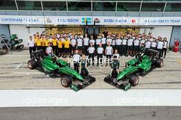 (L to R): Marcus Ericsson (SWE) Caterham and team mate Kamui Kobayashi (JPN) Caterham in a team photograph. 05.09.2014. Formula 1 World Championship, Rd 13, Italian Grand Prix, Monza, Italy, Practice Day.