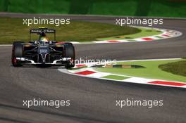 Esteban Gutierrez (MEX) Sauber C33. 05.09.2014. Formula 1 World Championship, Rd 13, Italian Grand Prix, Monza, Italy, Practice Day.
