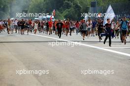 Fans invade the podium after the race. 07.09.2014. Formula 1 World Championship, Rd 13, Italian Grand Prix, Monza, Italy, Race Day.