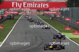 Daniel Ricciardo (AUS) Red Bull Racing RB10. 07.09.2014. Formula 1 World Championship, Rd 13, Italian Grand Prix, Monza, Italy, Race Day.