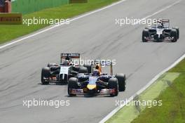 Daniel Ricciardo (AUS) Red Bull Racing RB10. 07.09.2014. Formula 1 World Championship, Rd 13, Italian Grand Prix, Monza, Italy, Race Day.