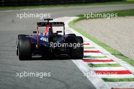 Sebastian Vettel (GER) Red Bull Racing RB10. 06.09.2014. Formula 1 World Championship, Rd 13, Italian Grand Prix, Monza, Italy, Qualifying Day.