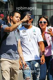 Lewis Hamilton (GBR) Mercedes AMG F1 with fans. 06.09.2014. Formula 1 World Championship, Rd 13, Italian Grand Prix, Monza, Italy, Qualifying Day.