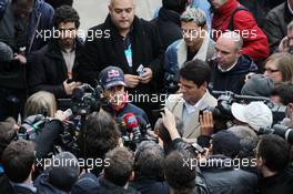Daniel Ricciardo (AUS) Red Bull Racing with the media. 31.01.2014. Formula One Testing, Day Four, Jerez, Spain.