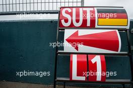 Pit board for Adrian Sutil (GER) Sauber. 31.01.2014. Formula One Testing, Day Four, Jerez, Spain.
