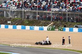 Adrian Sutil (GER) Sauber C33 spun into the grabel trap. 31.01.2014. Formula One Testing, Day Four, Jerez, Spain.