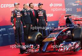 Daniil Kvyat (RUS), Scuderia Toro Rosso, Franz Tost (AUT), Scuderia Toro Rosso, Team Principal and Jean-Eric Vergne (FRA), Scuderia Toro Rosso   27.01.2014. Formula One Testing, Preparations, Jerez, Spain.