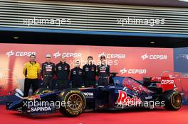 (L to R): Rob White (GBR) Renault Sport Deputy Managing Director (Technical) with Daniil Kvyat (RUS) Scuderia Toro Rosso; Franz Tost (AUT) Scuderia Toro Rosso Team Principal; Luca Furbatto (ITA) Scuderia Toro Rosso Chief Designer; James Key (GBR) Scuderia Toro Rosso Technical Director; Daniel Ricciardo (AUS) Red Bull Racing at the unveiling of the Scuderia Toro Rosso STR9. 27.01.2014. Formula One Testing, Preparations, Jerez, Spain.