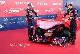 Daniil Kvyat (RUS), Scuderia Toro Rosso and Jean-Eric Vergne (FRA), Scuderia Toro Rosso   27.01.2014. Formula One Testing, Preparations, Jerez, Spain.