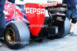 The stopped Scuderia Toro Rosso STR9 of Jean-Eric Vergne (FRA) Scuderia Toro Rosso. 30.01.2014. Formula One Testing, Day Three, Jerez, Spain.