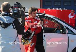 Fernando Alonso (ESP), Scuderia Ferrari stops on track 30.01.2014. Formula One Testing, Day Three, Jerez, Spain.