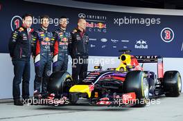 (L to R): Christian Horner (GBR) Red Bull Racing Team Principal; Sebastian Vettel (GER) Red Bull Racing; Daniel Ricciardo (AUS) Red Bull Racing; and Adrian Newey (GBR) Red Bull Racing Chief Technical Officer at the unveiling of the Red Bull Racing RB10. 28.01.2014. Formula One Testing, Day One, Jerez, Spain.
