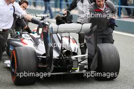 Esteban Gutierrez (MEX) Sauber C33 rear wing and rear diffuser detail. 28.01.2014. Formula One Testing, Day One, Jerez, Spain.