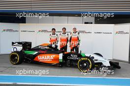 (L to R): Sergio Perez (MEX) Sahara Force India F1; Daniel Juncadella (ESP) Sahara Force India F1 Team Test and Reserve Driver and team mate Nico Hulkenberg (GER) Sahara Force India F1 at the launch of the new Sahara Force India F1 VJM07.  28.01.2014. Formula One Testing, Day One, Jerez, Spain.