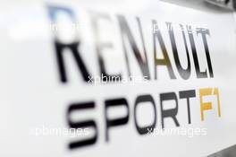 Renault F1 Sport logo. 29.01.2014. Formula One Testing, Day Two, Jerez, Spain.