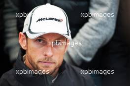 Jenson Button (GBR) McLaren with the media. 29.01.2014. Formula One Testing, Day Two, Jerez, Spain.
