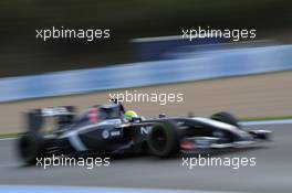 Esteban Gutierrez (MEX) Sauber C33. 29.01.2014. Formula One Testing, Day Two, Jerez, Spain.