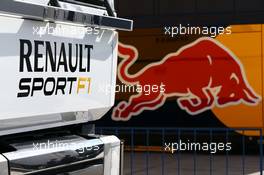 Renault Sport F1 and Red Bull Racing logo. 29.01.2014. Formula One Testing, Day Two, Jerez, Spain.