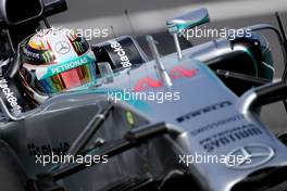 Lewis Hamilton (GBR), Mercedes AMG F1 Team  03.10.2014. Formula 1 World Championship, Rd 15, Japanese Grand Prix, Suzuka, Japan, Practice Day.