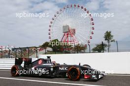 Adrian Sutil (GER) Sauber C33. 03.10.2014. Formula 1 World Championship, Rd 15, Japanese Grand Prix, Suzuka, Japan, Practice Day.