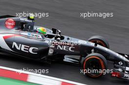 Esteban Gutierrez (MEX) Sauber C33. 03.10.2014. Formula 1 World Championship, Rd 15, Japanese Grand Prix, Suzuka, Japan, Practice Day.