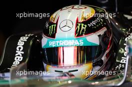 Lewis Hamilton (GBR) Mercedes AMG F1 W05. 03.10.2014. Formula 1 World Championship, Rd 15, Japanese Grand Prix, Suzuka, Japan, Practice Day.