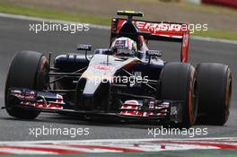 Daniil Kvyat (RUS) Scuderia Toro Rosso STR9. 04.10.2014. Formula 1 World Championship, Rd 15, Japanese Grand Prix, Suzuka, Japan, Qualifying Day.