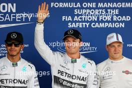 Lewis Hamilton (GBR), Mercedes AMG F1 Team, Nico Rosberg (GER), Mercedes AMG F1 Team and Valtteri Bottas (FIN), Williams F1 Team  04.10.2014. Formula 1 World Championship, Rd 15, Japanese Grand Prix, Suzuka, Japan, Qualifying Day.