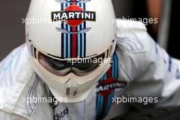 Williams F1 Team mechanic during pitstop practice 02.10.2014. Formula 1 World Championship, Rd 15, Japanese Grand Prix, Suzuka, Japan, Preparation Day.