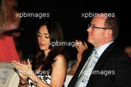 (L to R): Tamara Ecclestone (GBR) with HSH Prince Albert of Monaco (MON) at the Amber Lounge Fashion Show. 23.05.2014. Formula 1 World Championship, Rd 6, Monaco Grand Prix, Monte Carlo, Monaco, Friday.