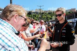 Nico Hulkenberg (GER) Sahara Force India F1 signs autographs for the fans. 23.05.2014. Formula 1 World Championship, Rd 6, Monaco Grand Prix, Monte Carlo, Monaco, Friday.