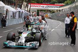 Lewis Hamilton (GBR) Mercedes AMG F1 W05 on the grid. 25.05.2014. Formula 1 World Championship, Rd 6, Monaco Grand Prix, Monte Carlo, Monaco, Race Day.