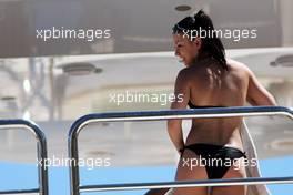 A woman on a boat in the harbour. 24.05.2014. Formula 1 World Championship, Rd 6, Monaco Grand Prix, Monte Carlo, Monaco, Qualifying Day