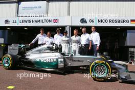 Lewis Hamilton (GBR) Mercedes AMG F1 and team mate Nico Rosberg (GER) Mercedes AMG F1 with Dr. Dieter Zetsche (GER) Daimler AG CEO and Toto Wolff (GER) Mercedes AMG F1 Shareholder and Executive Director as Petronas extend their title sponsorship with the Mercedes AMG F1 Team. 24.05.2014. Formula 1 World Championship, Rd 6, Monaco Grand Prix, Monte Carlo, Monaco, Qualifying Day