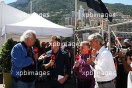 (L to R): Flavio Briatore (ITA) with Simon Lazenby (GBR) Sky Sports F1 TV Presenter, Johnny Herbert (GBR) Sky Sports Presenter, and Damon Hill (GBR) Sky Sports Presenter. 24.05.2014. Formula 1 World Championship, Rd 6, Monaco Grand Prix, Monte Carlo, Monaco, Qualifying Day