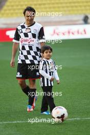 Felipe Massa (BRA) Williams with his son Felipinho (BRA), at the charity football match. 20.05.2014. Formula 1 World Championship, Rd 6, Monaco Grand Prix, Monte Carlo, Monaco, Tuesday Soccer.