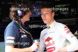 Daniil Kvyat (RUS) Scuderia Toro Rosso with Marco Matassa (ITA) Scuderia Toro Rosso Race Engineer. 22.05.2014. Formula 1 World Championship, Rd 6, Monaco Grand Prix, Monte Carlo, Monaco, Practice Day.