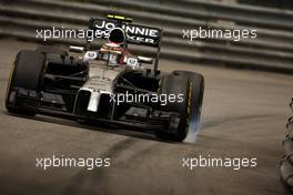 Kevin Magnussen (DEN) McLaren MP4-29 locks up under braking. 22.05.2014. Formula 1 World Championship, Rd 6, Monaco Grand Prix, Monte Carlo, Monaco, Practice Day.