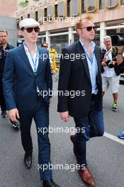 Benedict Cumberbatch (GBR) Actor (Left) on the grid. 25.05.2014. Formula 1 World Championship, Rd 6, Monaco Grand Prix, Monte Carlo, Monaco, Race Day.
