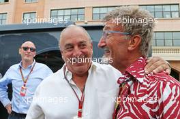 (L to R): Sir Philip Green (GBR) Arcadia Group CEO with Eddie Jordan (IRE) BBC Television Pundit. 25.05.2014. Formula 1 World Championship, Rd 6, Monaco Grand Prix, Monte Carlo, Monaco, Race Day.