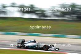 Lewis Hamilton (GBR) Mercedes AMG F1 W05. 28.03.2014. Formula 1 World Championship, Rd 2, Malaysian Grand Prix, Sepang, Malaysia, Friday.