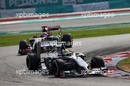 Esteban Gutierrez (MEX) Sauber. 30.03.2014. Formula 1 World Championship, Rd 2, Malaysian Grand Prix, Sepang, Malaysia, Sunday.