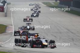 Daniel Ricciardo (AUS) Red Bull Racing RB10. 30.03.2014. Formula 1 World Championship, Rd 2, Malaysian Grand Prix, Sepang, Malaysia, Sunday.