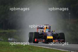 Sebastian Vettel (GER) Red Bull Racing RB10. 29.03.2014. Formula 1 World Championship, Rd 2, Malaysian Grand Prix, Sepang, Malaysia, Saturday.