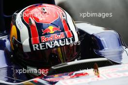 Daniil Kvyat (RUS) Scuderia Toro Rosso STR9. 29.03.2014. Formula 1 World Championship, Rd 2, Malaysian Grand Prix, Sepang, Malaysia, Saturday.