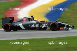 Adrian Sutil (GER) Sauber C33. 29.03.2014. Formula 1 World Championship, Rd 2, Malaysian Grand Prix, Sepang, Malaysia, Saturday.