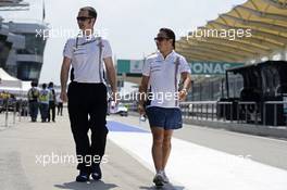 Felipe Massa (BRA) Williams walks the circuit. 27.03.2014. Formula 1 World Championship, Rd 2, Malaysian Grand Prix, Sepang, Malaysia, Thursday.