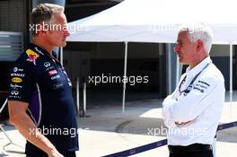(L to R): Jonathan Wheatley (GBR) Red Bull Racing Team Manager with Geoff Willis (GBR) Mercedes AMG F1 Technology Director. 27.03.2014. Formula 1 World Championship, Rd 2, Malaysian Grand Prix, Sepang, Malaysia, Thursday.