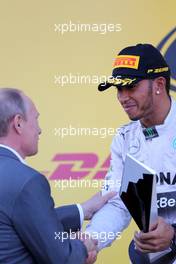 Lewis Hamilton (GBR), Mercedes AMG F1 Team and Vladimir Putin (RUS) Russian President 12.10.2014. Formula 1 World Championship, Rd 16, Russian Grand Prix, Sochi Autodrom, Sochi, Russia, Race Day.