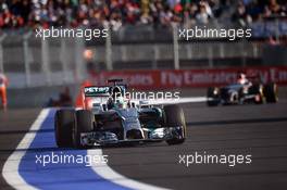 Lewis Hamilton (GBR) Mercedes AMG F1 W05. 12.10.2014. Formula 1 World Championship, Rd 16, Russian Grand Prix, Sochi Autodrom, Sochi, Russia, Race Day.